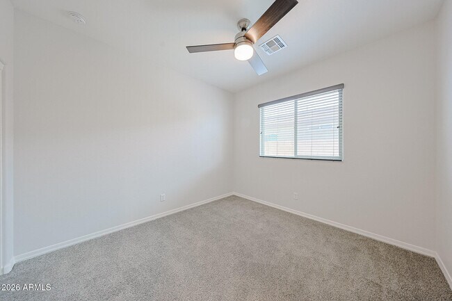 Building Photo - 17435 W Laurie Ln