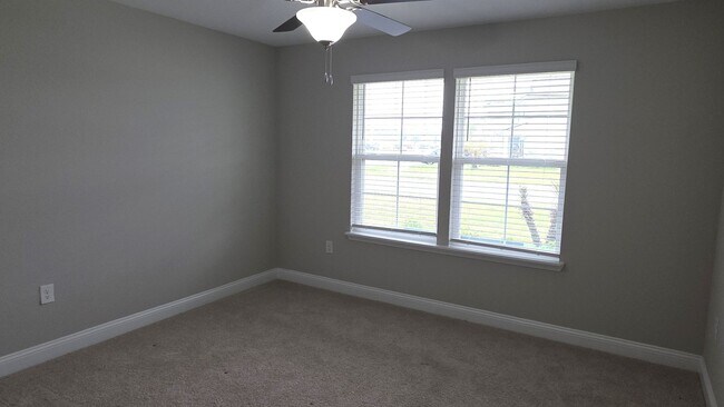 Building Photo - Welcome to your New Home in the Upgraded Dorado Community of Entrada A Lake Front 3 Bed 2 Bath wi...