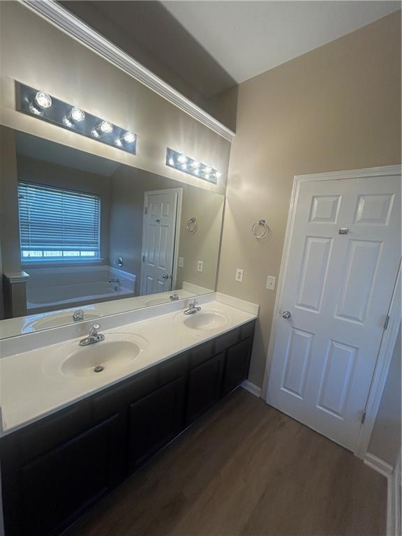 Building Photo - 4197 Grant Forest Cir