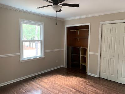 Building Photo - 152 Tella Dr