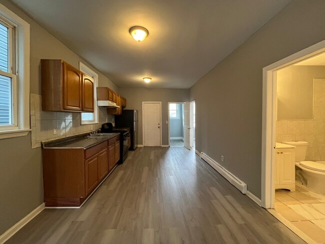 Building Photo - 97 Wilkinson Ave