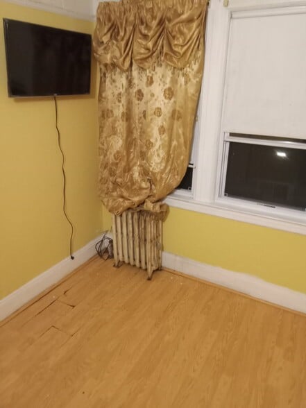 Building Photo - 144-39 158th St