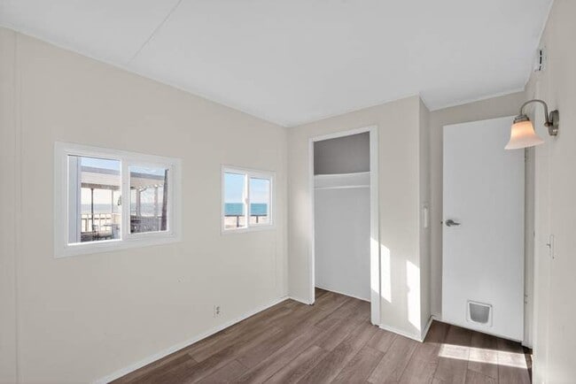 Building Photo - 349 3rd Ave