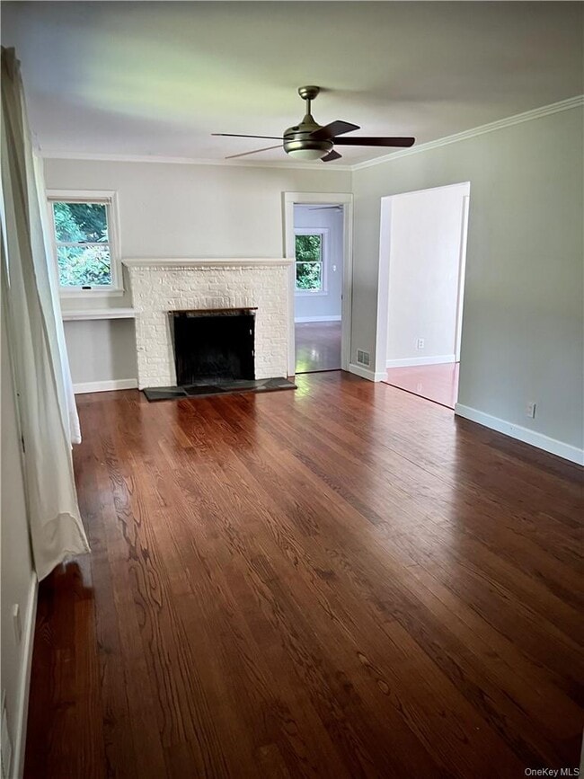 Building Photo - 46 Beechwood Rd