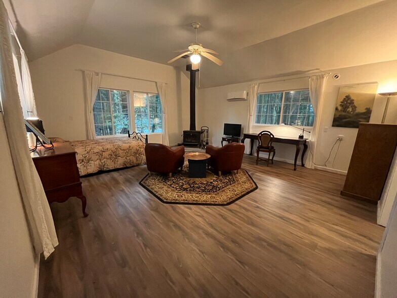 Living room - 14052 Wings of Morning Dr