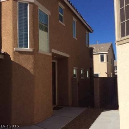 Building Photo - 3604 Via Santa Maria
