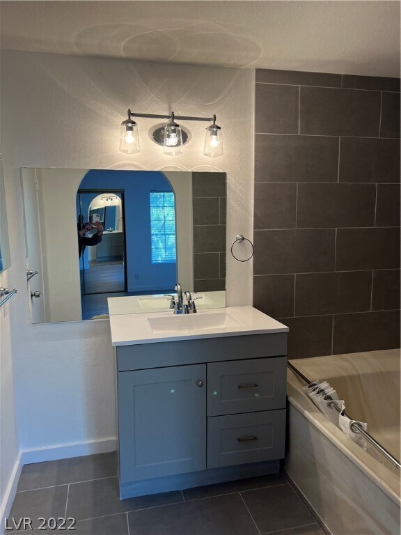 Building Photo - 2200 S Fort Apache Rd