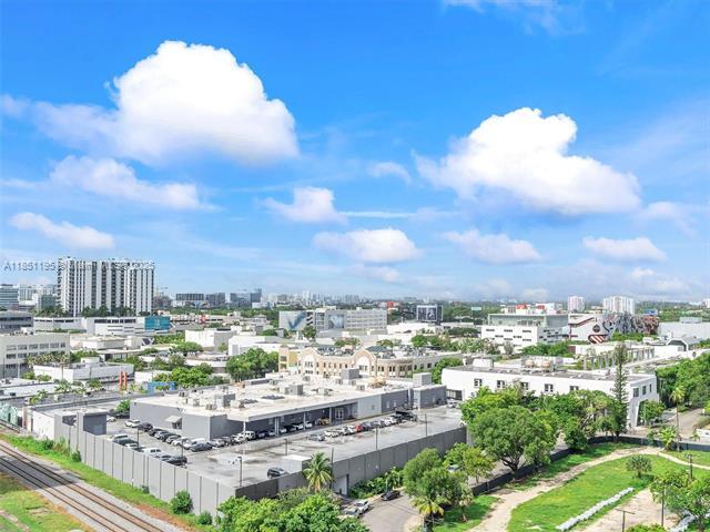 Building Photo - 4250 Biscayne Blvd