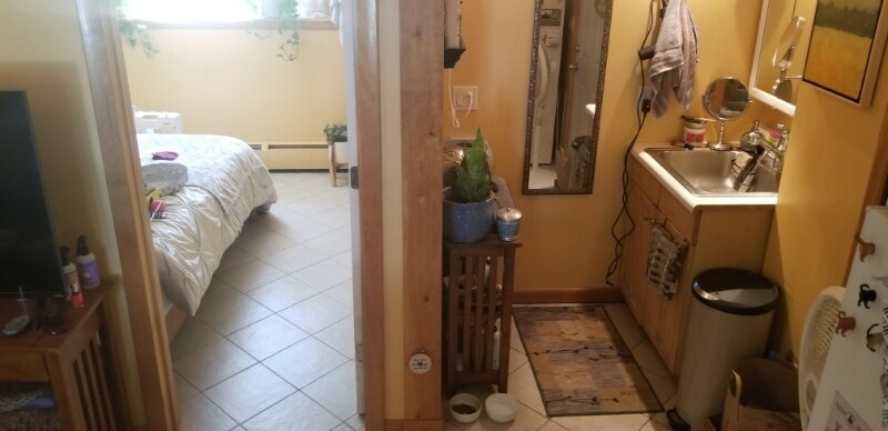 Building Photo - 4 Tristan Dr