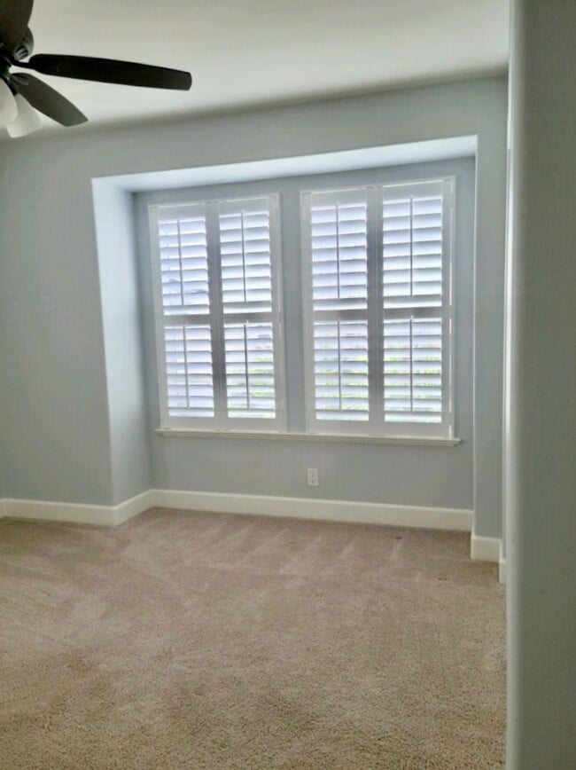 Building Photo - Kuapapa At Hoakalei Remodeled & upgraded 4 bed 3 bath with 2 car garage and Central AC