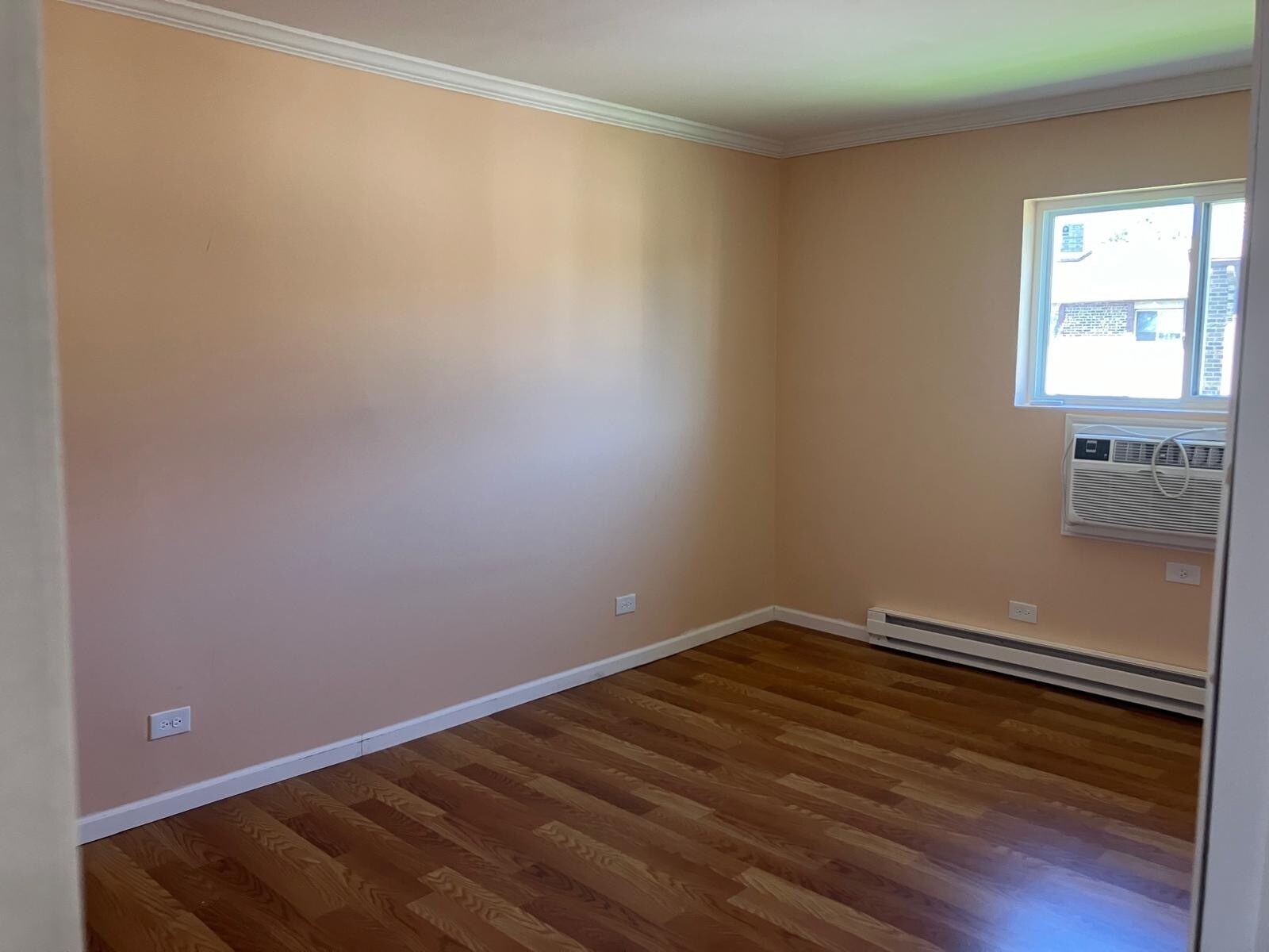 Building Photo - 4067 Bonhill Dr