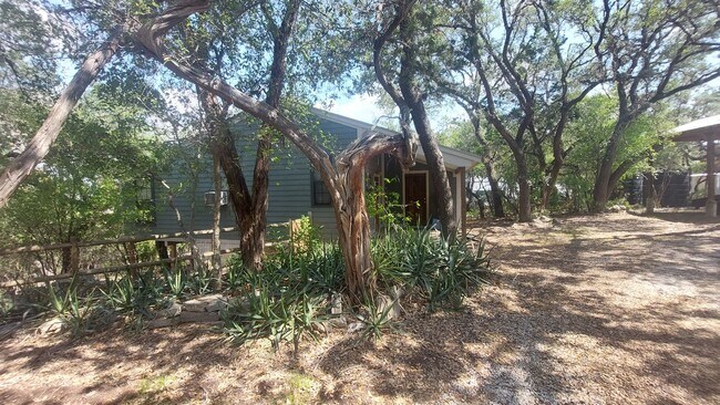 Building Photo - Medina Lake Views in Mico, TX