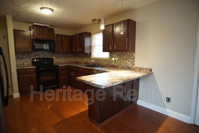 Building Photo - 6209 Bryan Ln