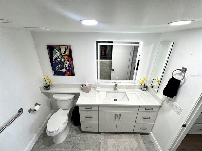 Building Photo - 5700 Escondida Blvd S