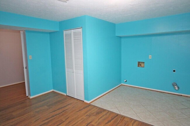 Building Photo - 4352 Cobblestone Knoll Dr