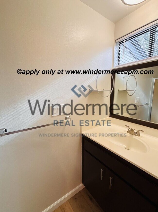 Building Photo - Peaceful Granite Bay Retreat on a Wooded Quarter-Acre Lot w/ Detached Bonus Room!!