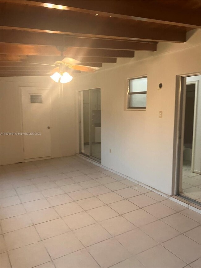 Building Photo - 10901 SW 78th Ave