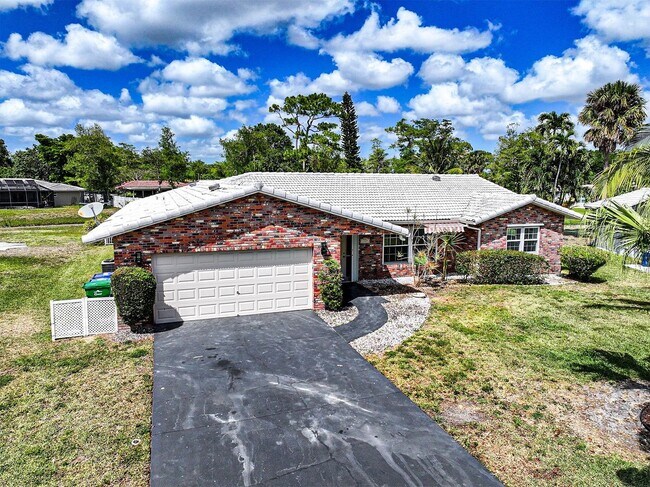 Building Photo - 1329 NW 84th Dr