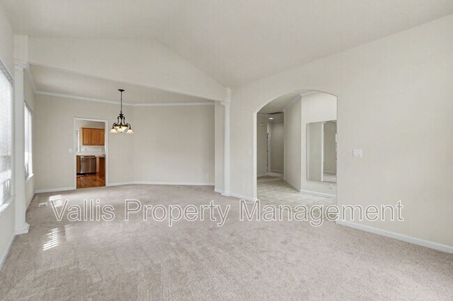 Building Photo - 1441 Ranier Loop NW