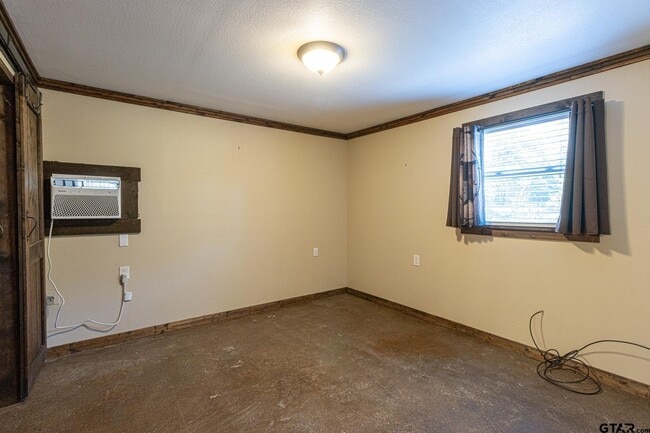 Building Photo - 21045 FM Rd 16