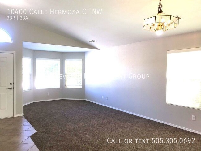 Building Photo - Ventana Ranch!  Amazing 3 bedroom home. Cl...