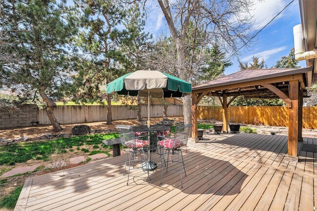 Building Photo - Spacious 4 bedroom home in the heart of Virginia Village!