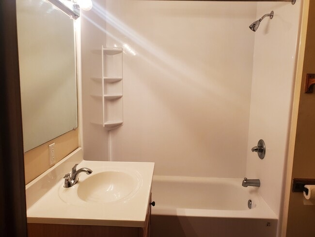 Building Photo - 2541 58th St