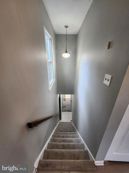 Building Photo - 109 Chaucer Rd