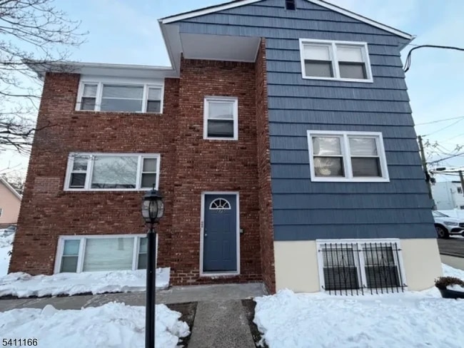 Building Photo - 275 Rhode Island Ave