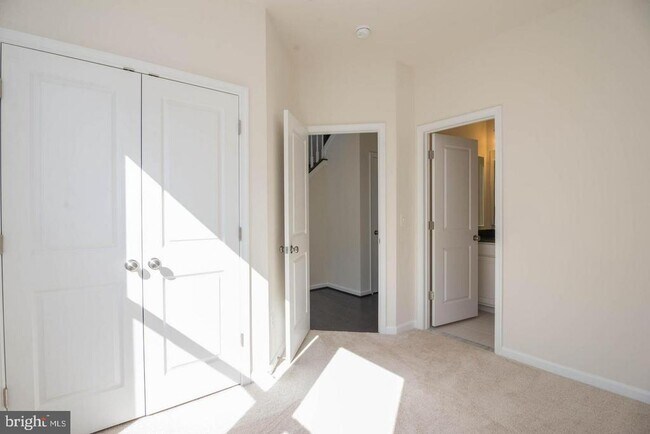 Building Photo - 4931 Trail Vista Ln