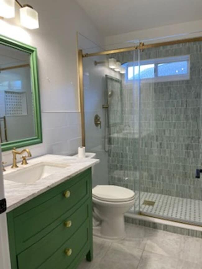 Building Photo - Carrollwood area , Andover Community , 3 Bedroom 2 Bath with beautiful Outdoor Living space. For ...