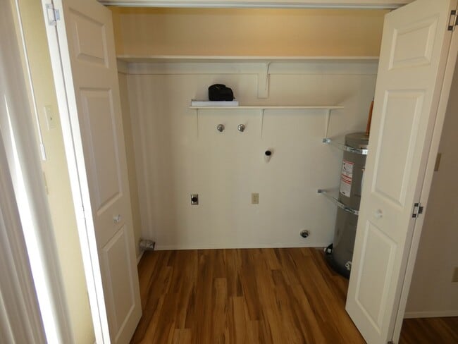 Building Photo - **Beautiful Duplex**