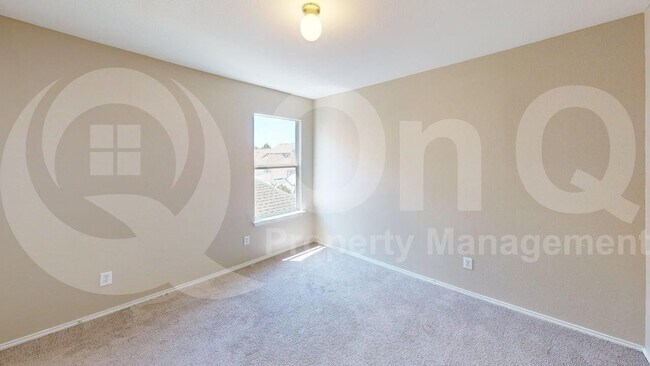 Building Photo - 10301 Waterbury Dr