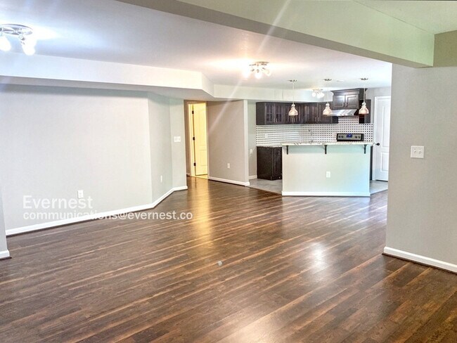 Building Photo - 1008 Black Oak Ct