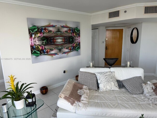 Building Photo - 7330 Ocean Terrace