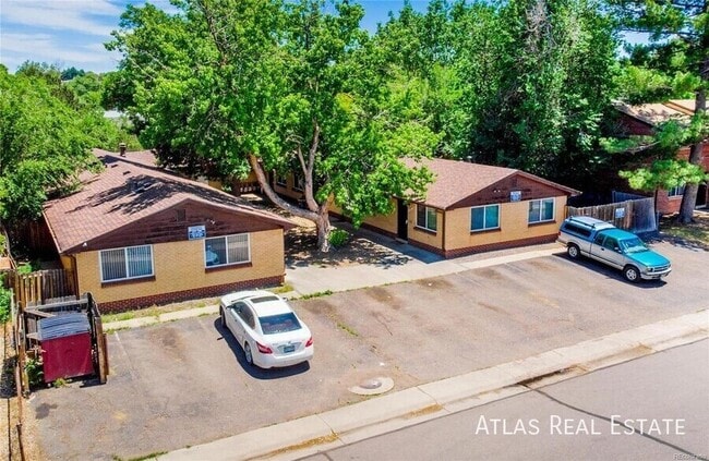 Building Photo - 4580 Everett Ct