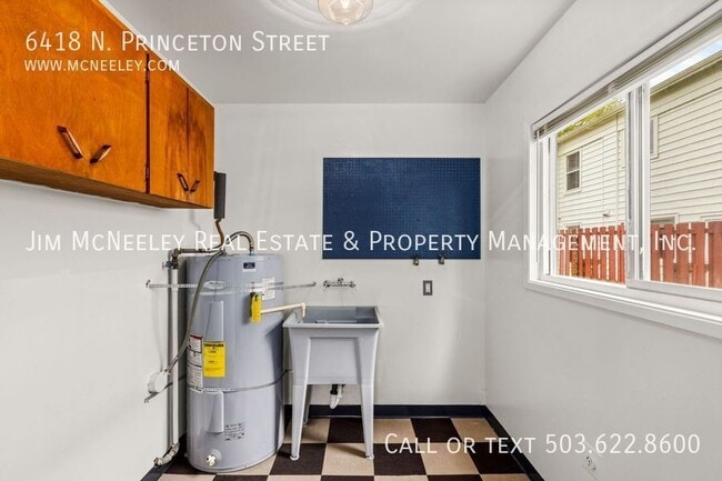 Building Photo - 6418 N Princeton St