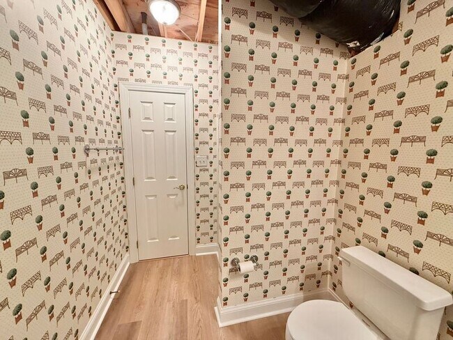 Building Photo - 3021 Hickory Tree Pl