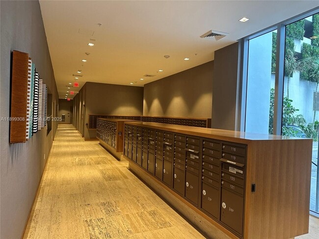 Building Photo - 16385 Biscayne Blvd