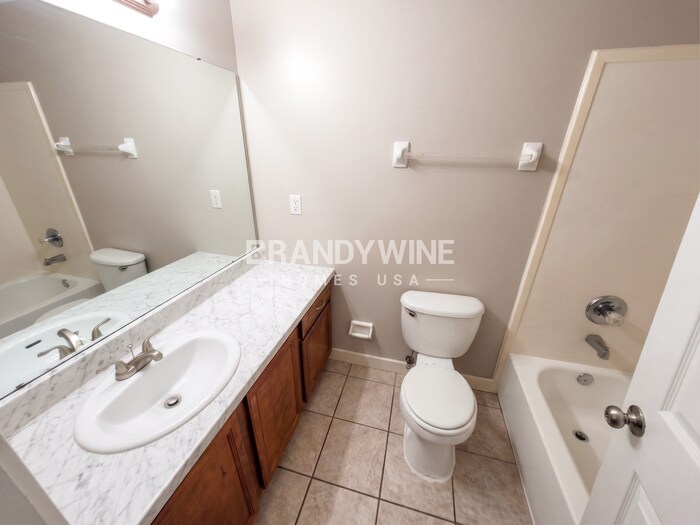 Building Photo - 1581 Farkleberry Dr