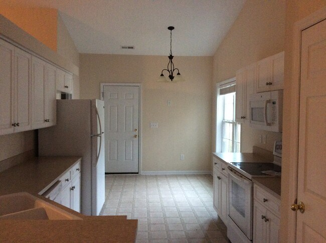 Building Photo - Beautiful home in Carolina Pines