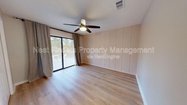 Building Photo - 12345 Tracy Ann Rd