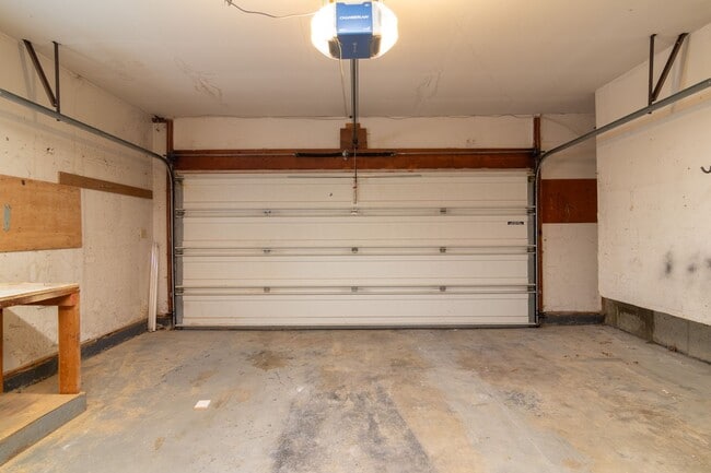 Building Photo - **Coming Soon** Spokane Valley 3 Bed 2 Bath updated home Oversized Lot RV Parking