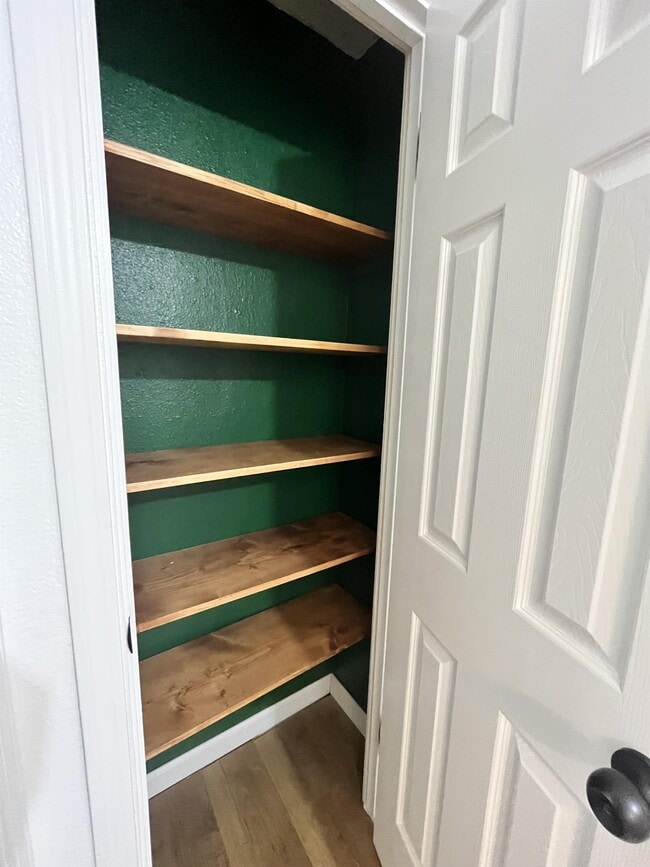 Building Photo - 1240 N 2nd E