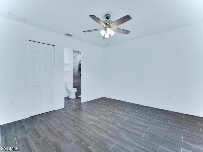 Building Photo - 851 Bedford Dr