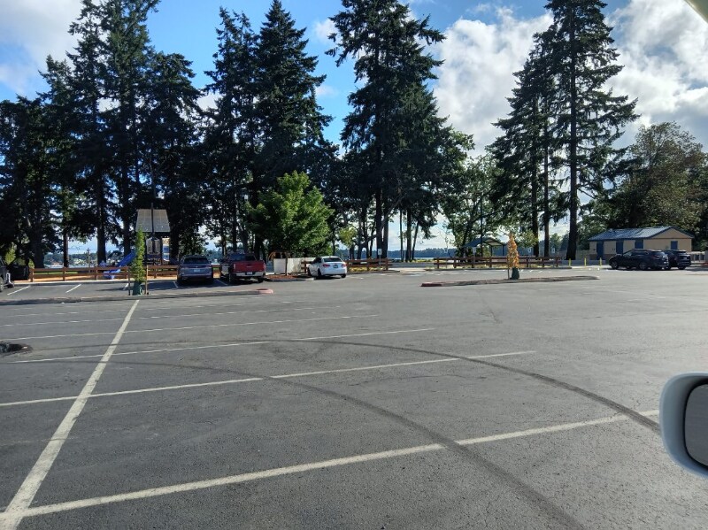 Building Photo - 12715 Vernon Ave SW