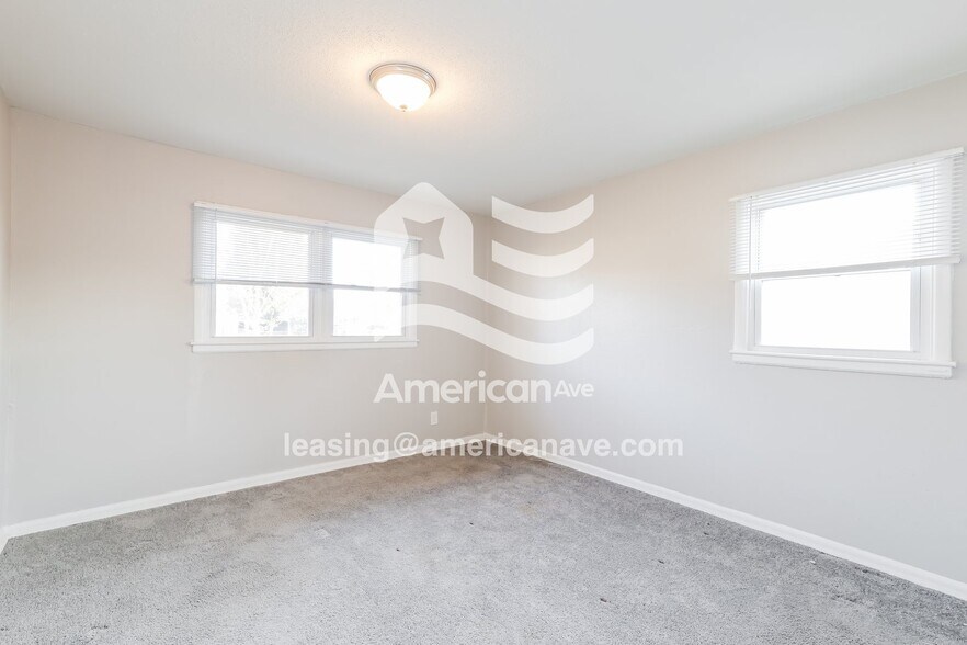 Building Photo - 7306 Betsy Ross Dr