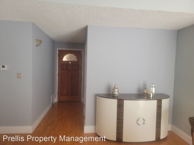 Building Photo - 4 br, 2 bath House - 11427 Stranwood Avenue