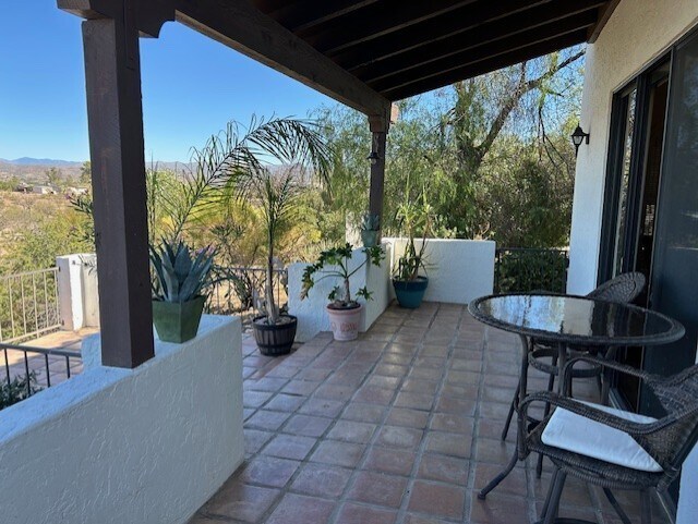 Building Photo - 100 N Lazy Fox Dr