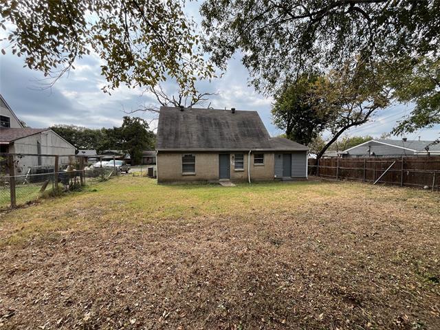 Building Photo - 14207 Cimarron Dr